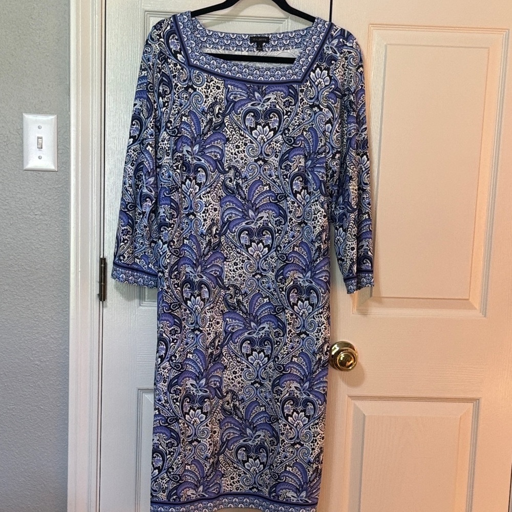 Talbots Long Sleeve Dress in Blue and White Paisley
